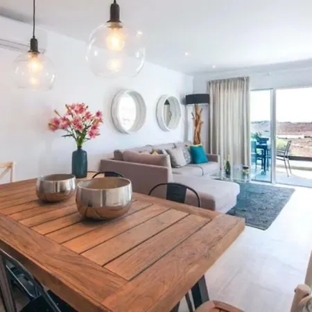 Apartamento Tarajales 아파트 *